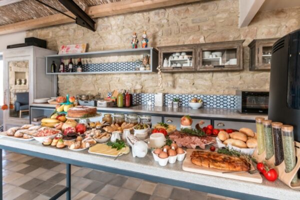 mangiabove_brunch_buffet